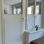 3 - Klimaanlage, Grosses Sofa, Cafe & Wlan, Selfcheckin, Parkplatz, Fuer 5 Gaeste * Linz