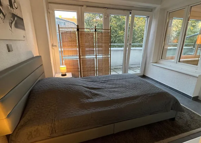 3 - Klimaanlage, Grosses Sofa, Cafe & Wlan, Selfcheckin, Parkplatz, Fuer 5 Gaeste *