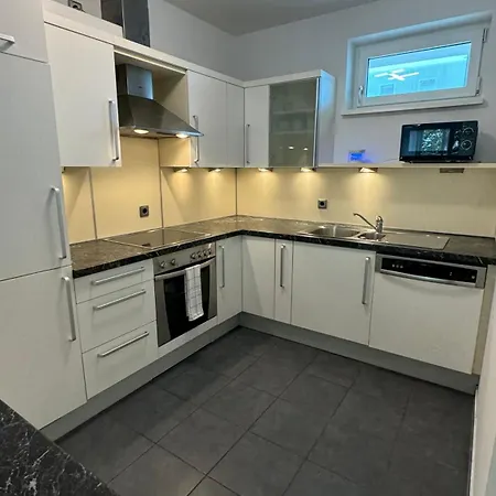 Fuer 5 Gaeste Mit Self-checkin Und Kueche Linz