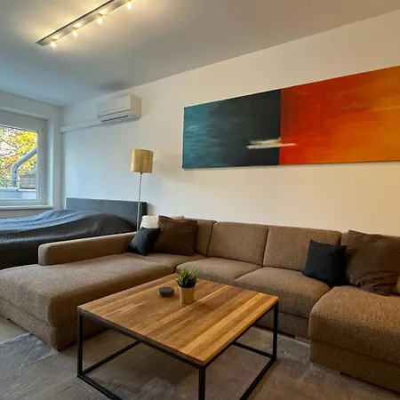 Fuer 5 Gaeste Mit Self-checkin Und Kueche *